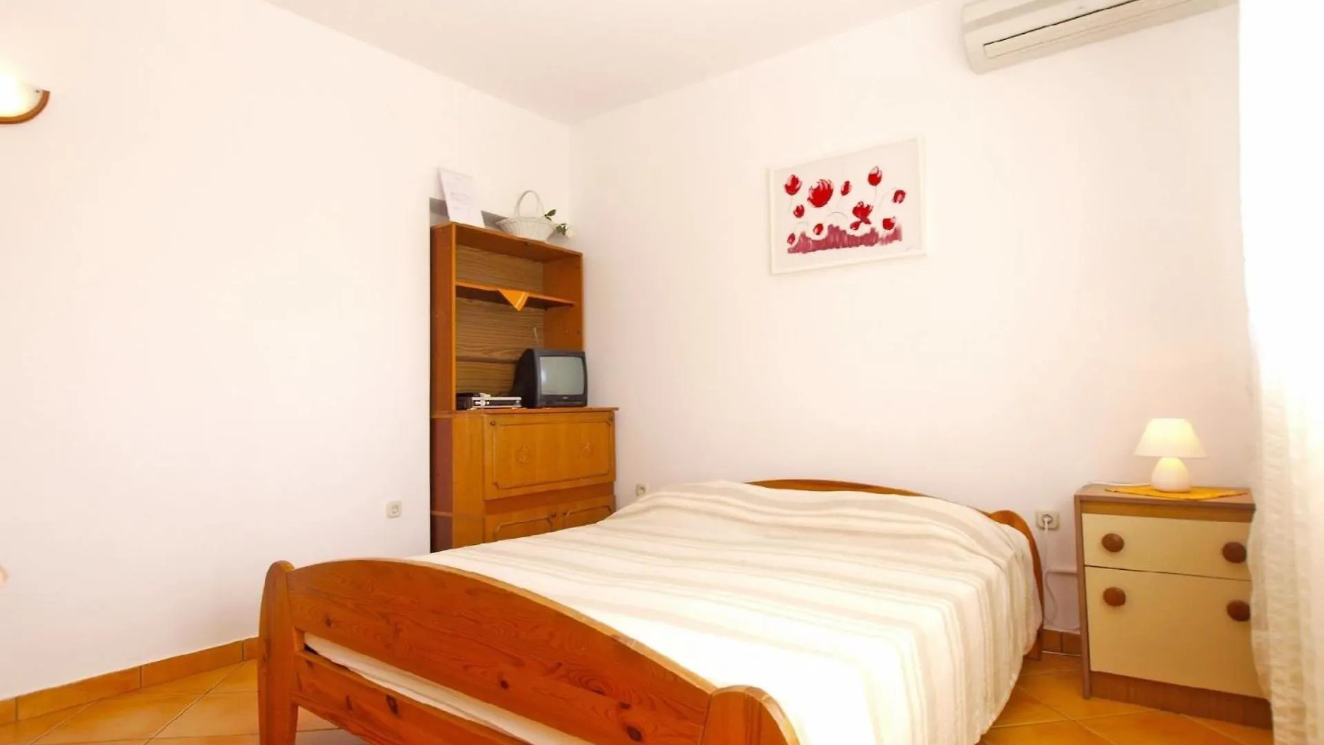 Ferienwohnung Fuer 2 Personen Ca 22 Qm In Pula, Istrien Istrische Riviera Apartment